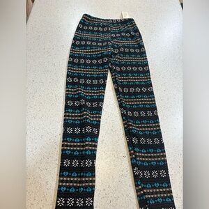 Qicaisi Patterned fleece lined Black and Blue Pants NWT